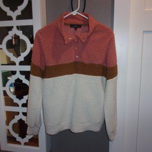 Pink/tan/white fleece pullover